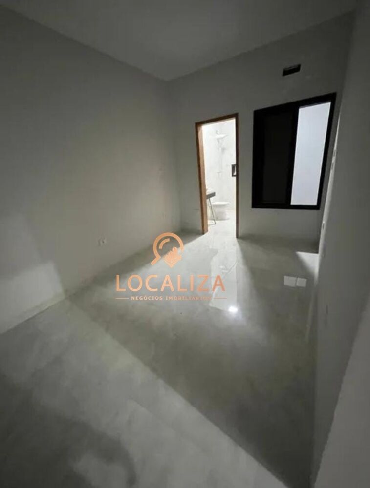 Casa à venda com 2 quartos, 98m² - Foto 2
