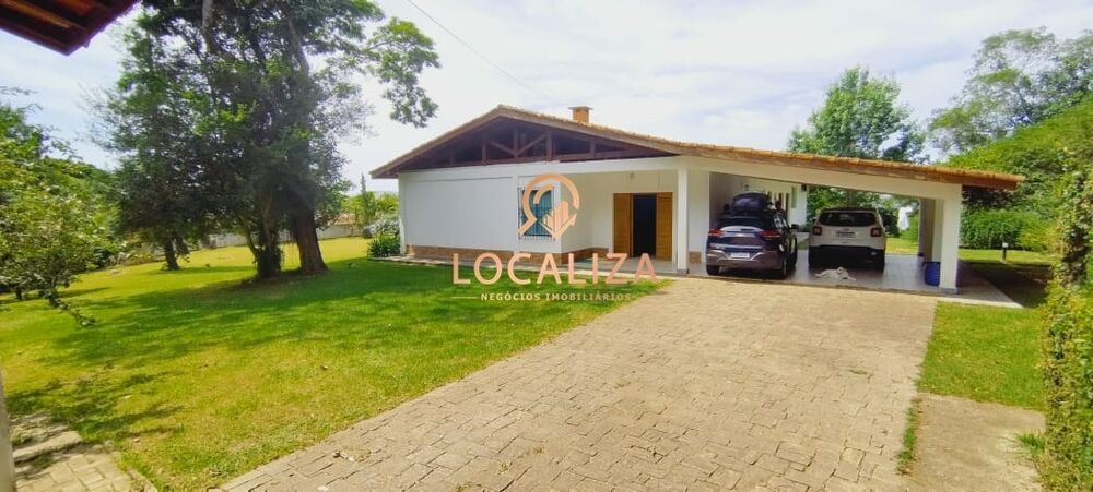 Chácara à venda com 4 quartos, 450m² - Foto 1