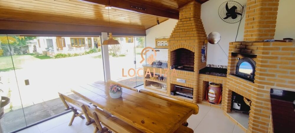 Chácara à venda com 4 quartos, 450m² - Foto 4