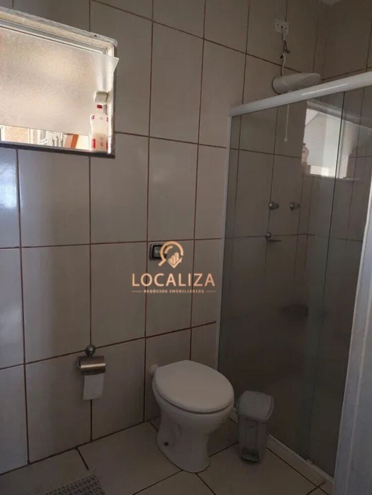 Casa à venda com 3 quartos, 186m² - Foto 4