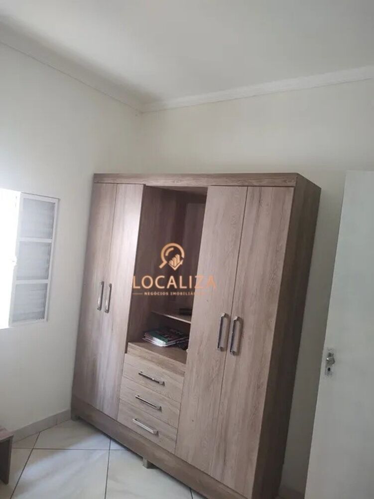Casa à venda com 3 quartos, 186m² - Foto 3