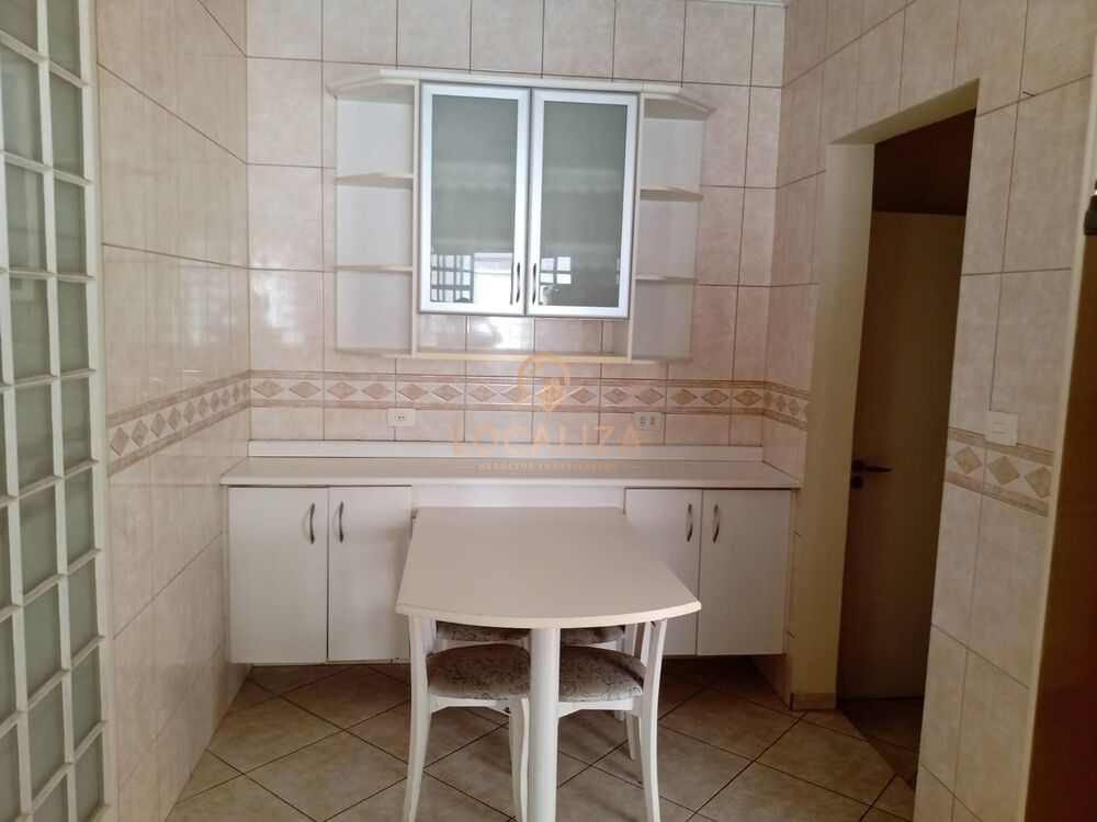 Casa, 3 quartos, 207 m² - Foto 3