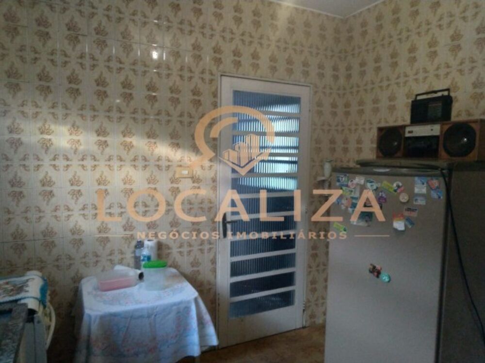 Casa, 3 quartos, 250 m² - Foto 4