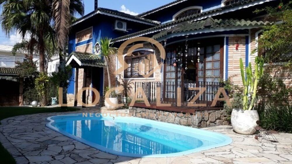 Casa à venda com 3 quartos, 540m² - Foto 2