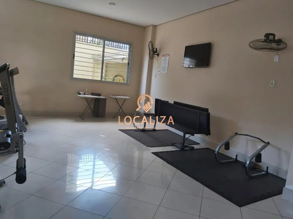 Apartamento à venda com 2 quartos, 70m² - Foto 4