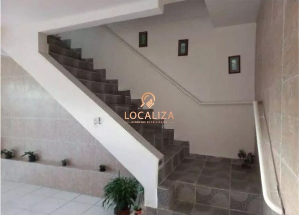 Casa à venda com 3 quartos, 125m² - Foto 3