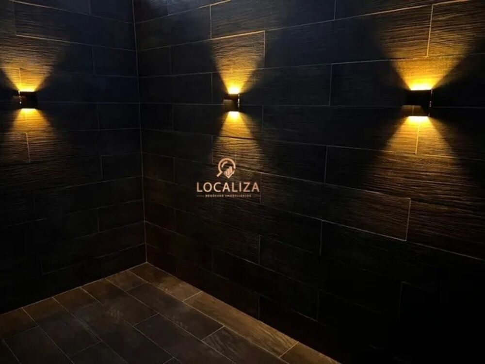 Casa à venda com 2 quartos, 100m² - Foto 4