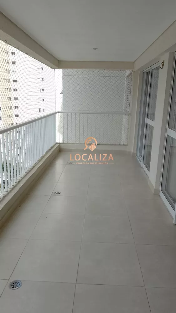 Apartamento à venda com 3 quartos, 143m² - Foto 3