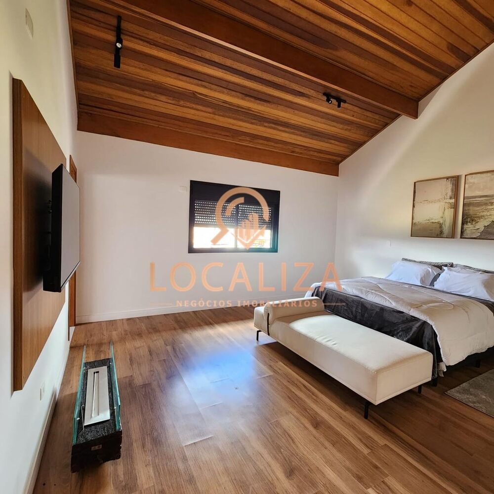 Casa, 4 quartos, 230 m² - Foto 13
