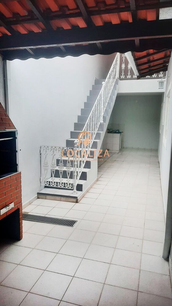 Casa à venda com 4 quartos - Foto 4