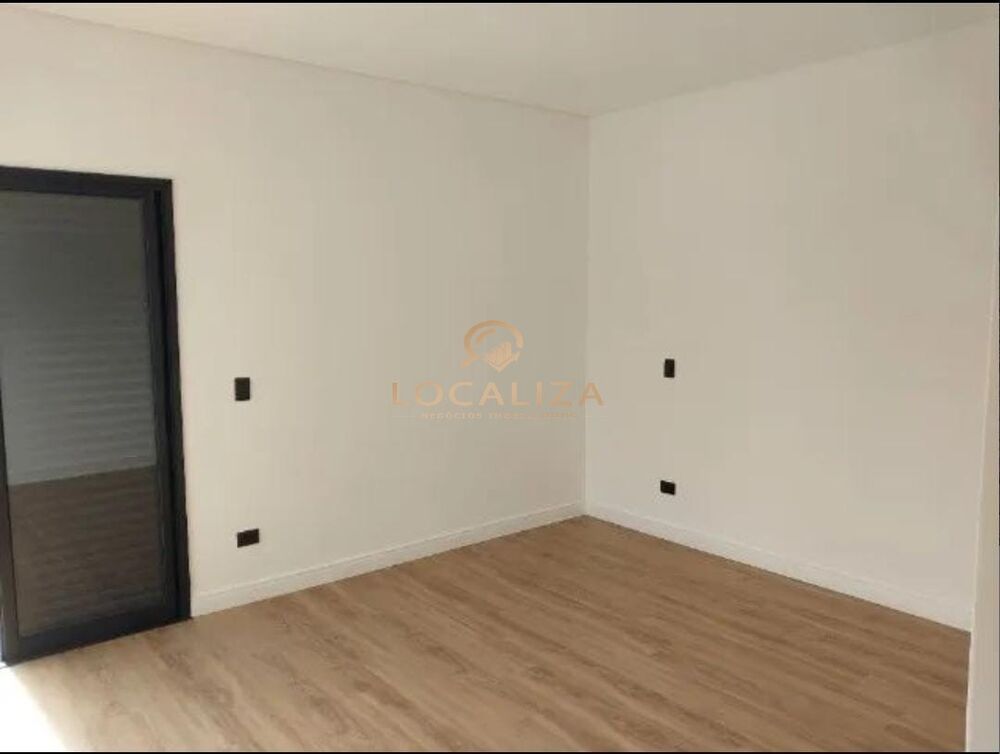 Casa à venda com 3 quartos, 255m² - Foto 4