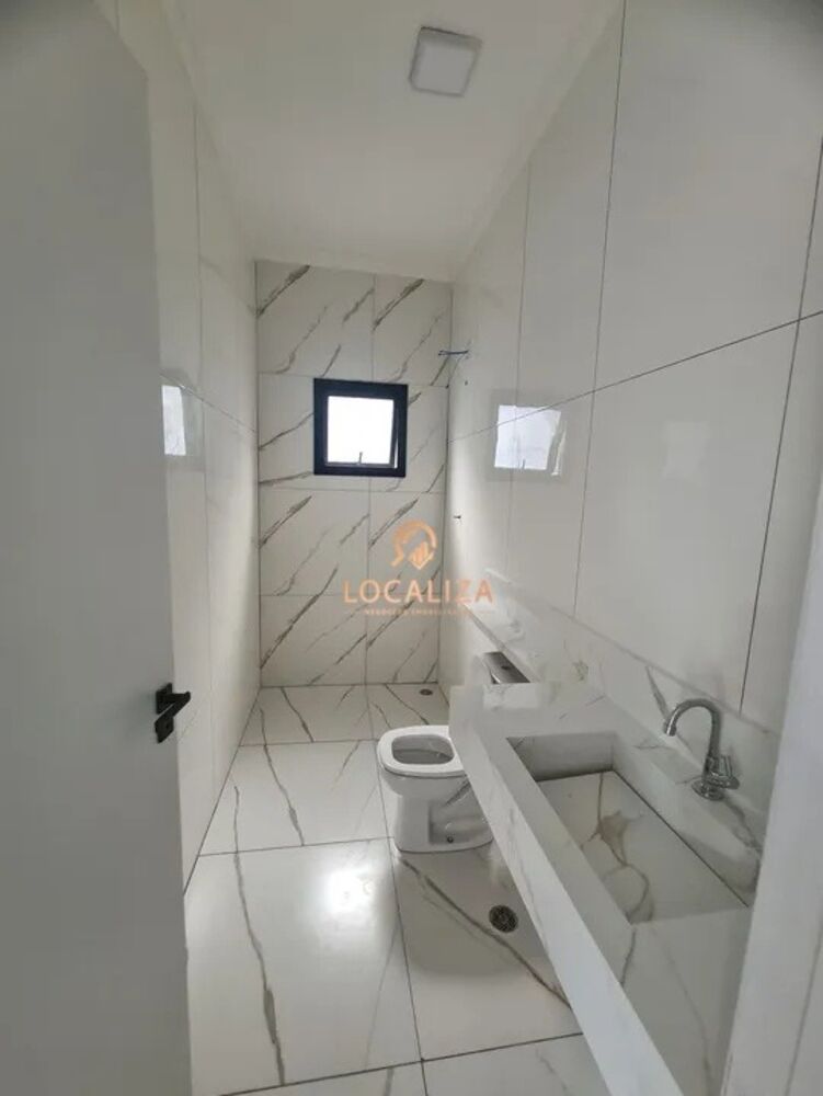 Casa à venda com 3 quartos, 142m² - Foto 4