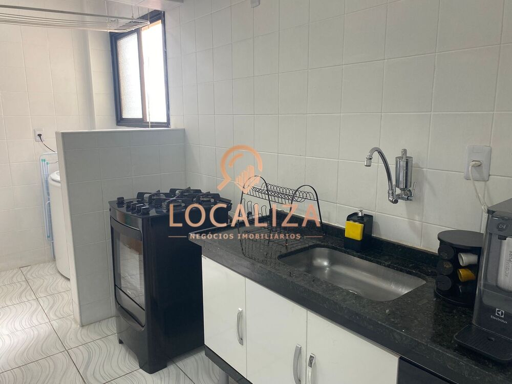 Apartamento à venda com 2 quartos, 65m² - Foto 2