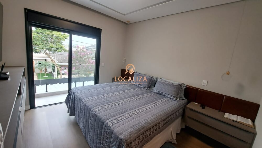 Casa, 4 quartos, 270 m² - Foto 2