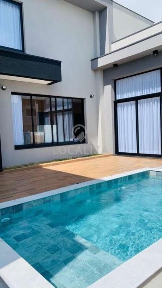 Casa à venda com 4 quartos, 323m² - Foto 4