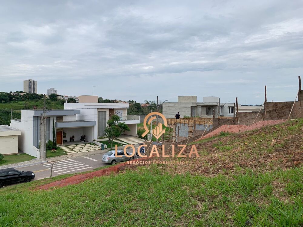 Terreno à venda, 307m² - Foto 1