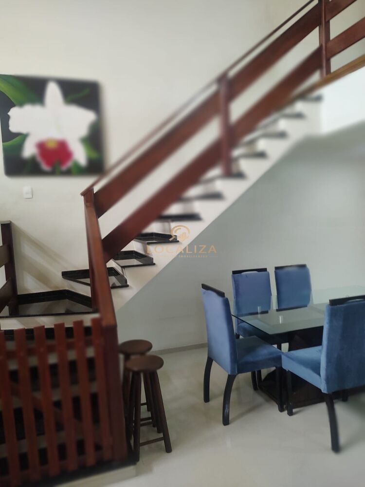 Casa, 3 quartos, 220 m² - Foto 1