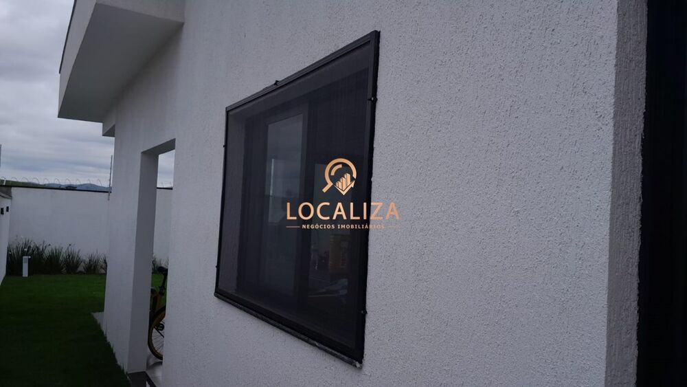 Casa à venda com 3 quartos, 300m² - Foto 4