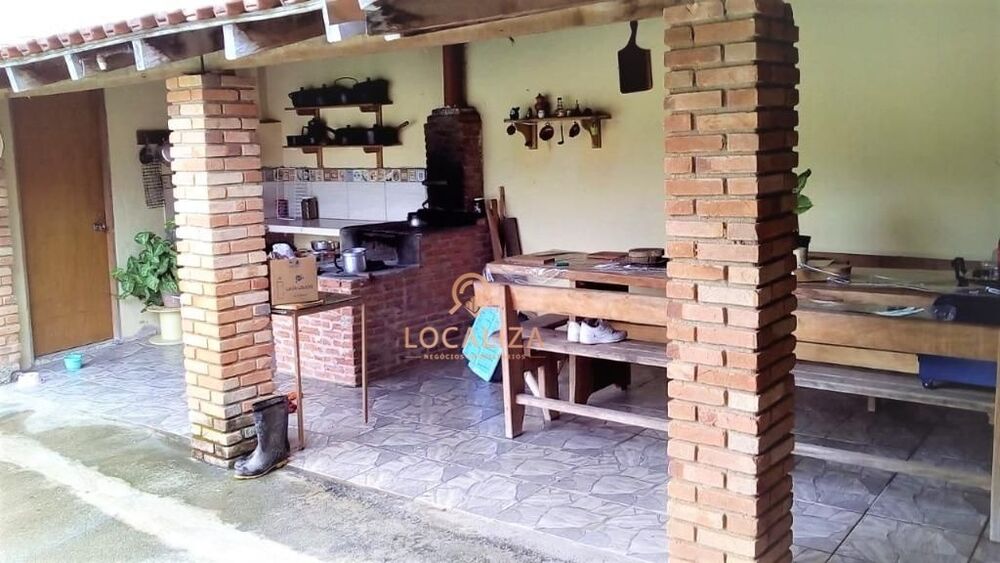 Chácara, 3 quartos, 2000 m² - Foto 1