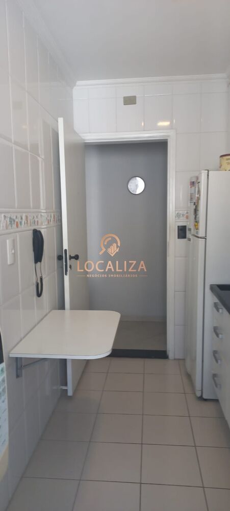 Apartamento à venda e aluguel com 3 quartos, 80m² - Foto 2