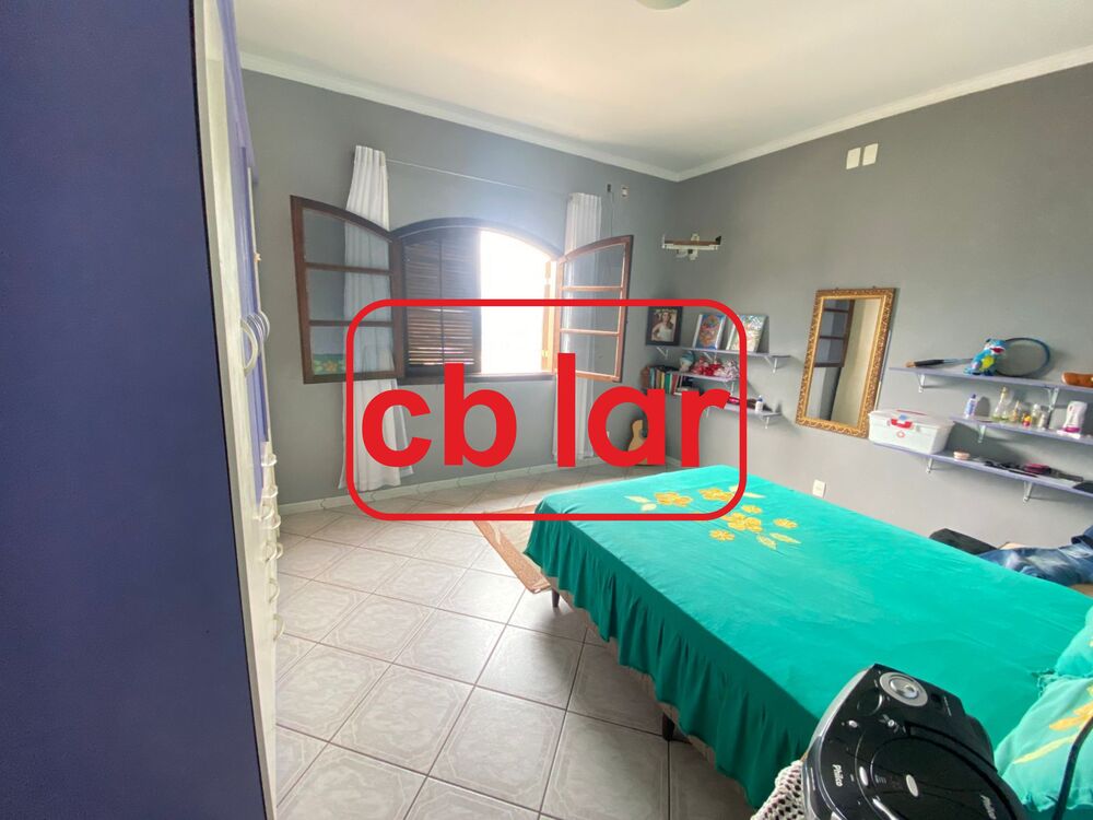 Casa à venda com 3 quartos, 250m² - Foto 7