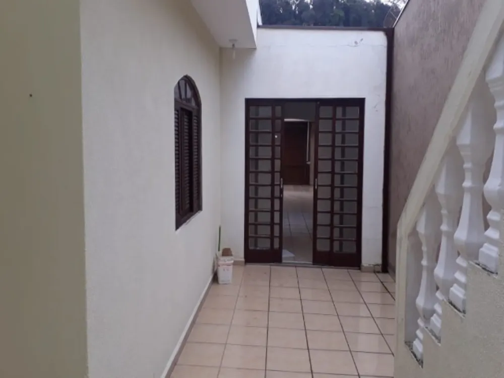 Casa, 2 quartos, 250 m² - Foto 1