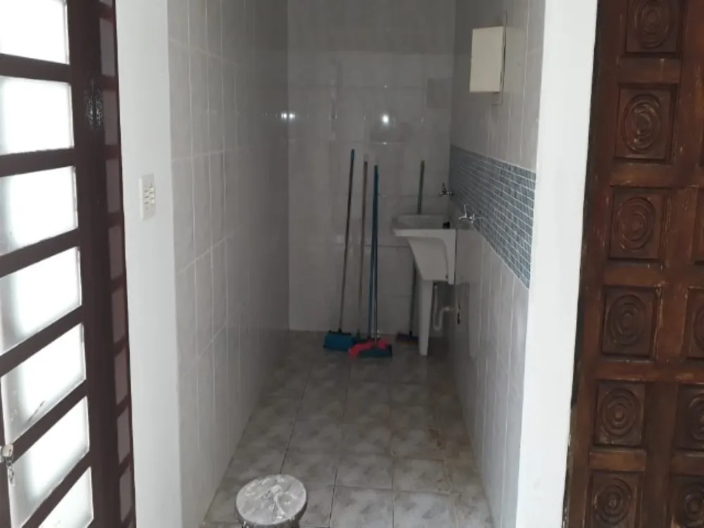 Casa, 2 quartos, 250 m² - Foto 3