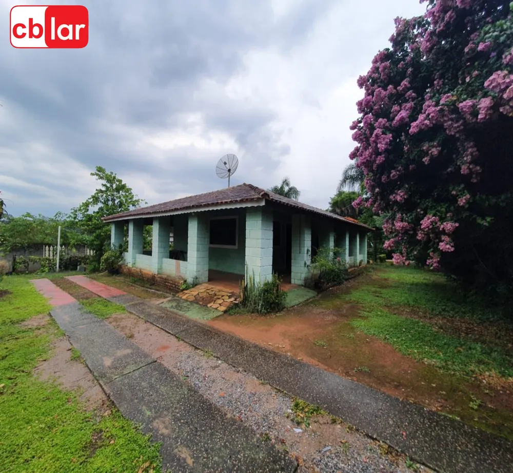 Chácara, 4 quartos, 1350 m² - Foto 1