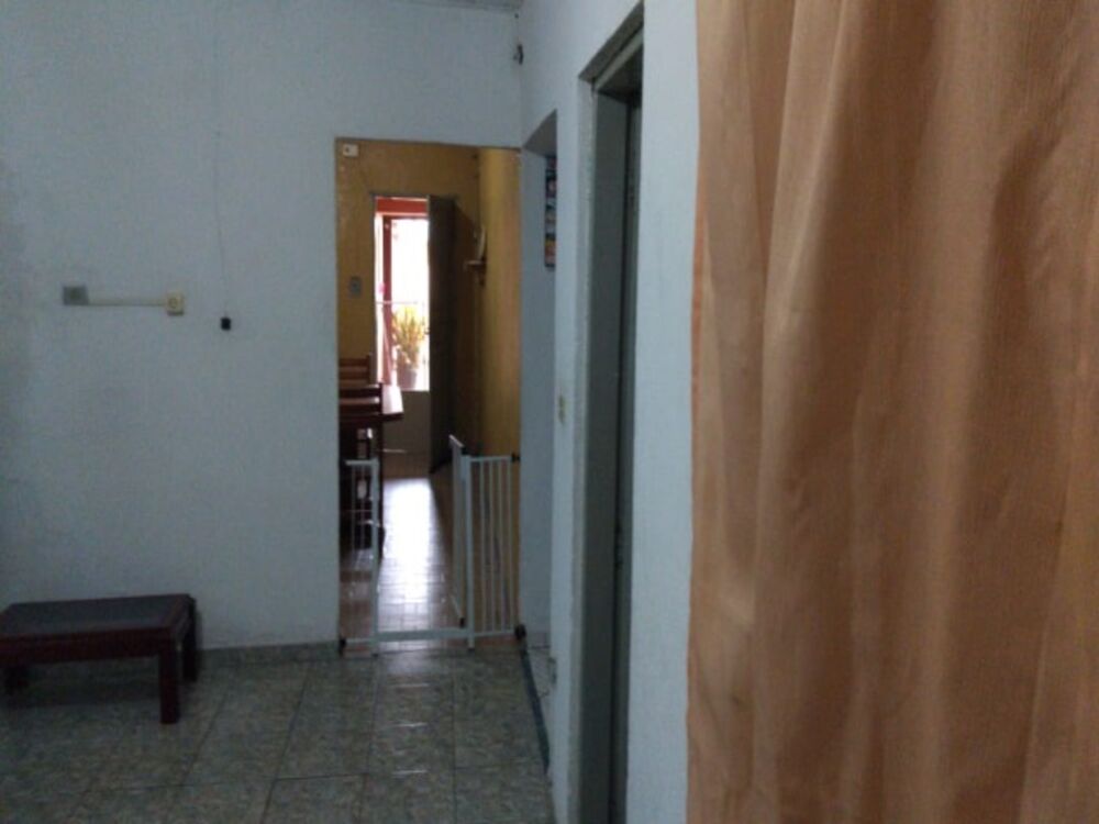 Casa à venda com 2 quartos, 350m² - Foto 2