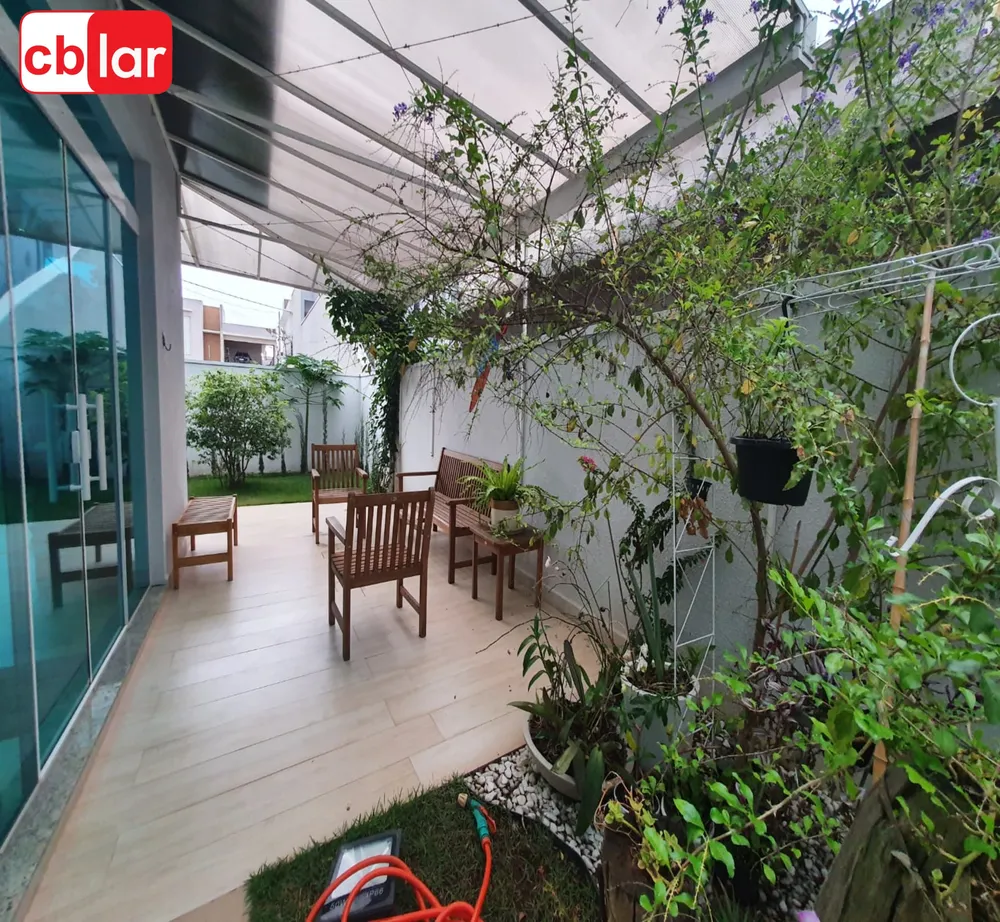 Casa, 4 quartos, 300 m² - Foto 1