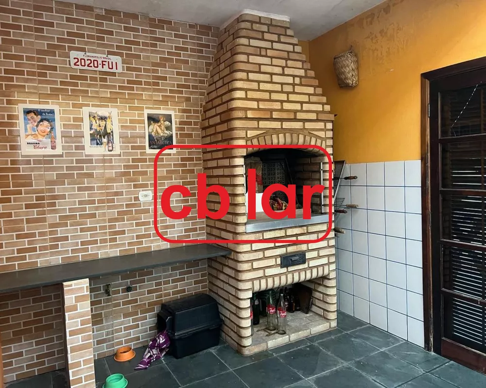 Casa à venda com 2 quartos, 202m² - Foto 1