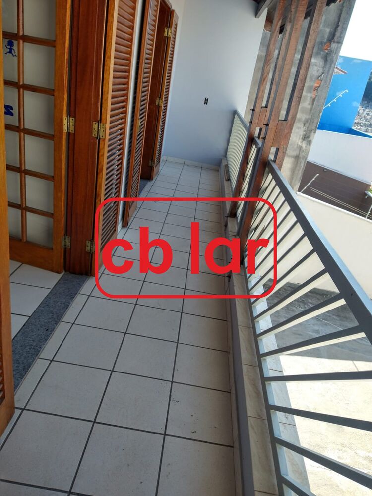 Casa à venda com 3 quartos, 250m² - Foto 4