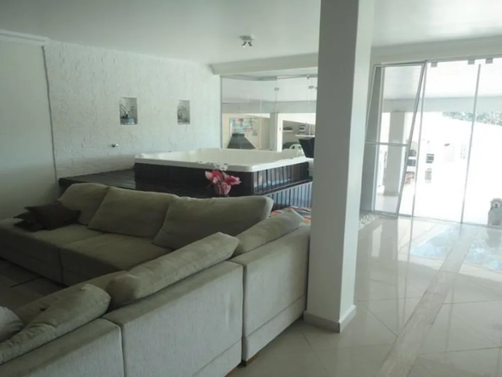 Chácara, 4 quartos, 1400 m² - Foto 5