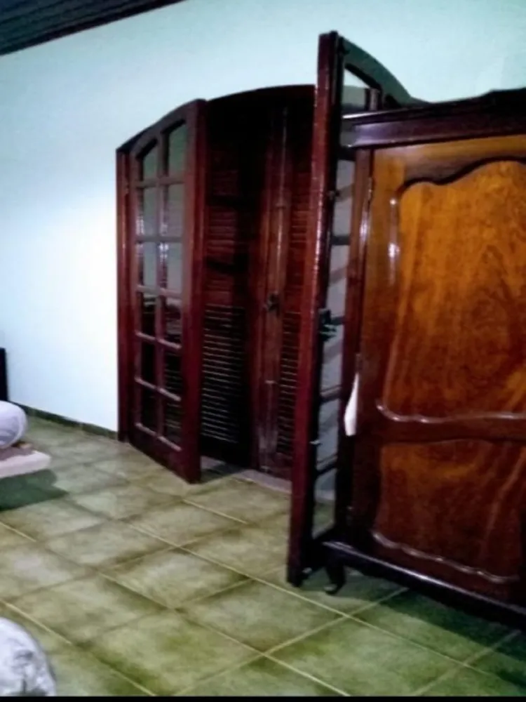 Chácara, 5 quartos, 2322 m² - Foto 2
