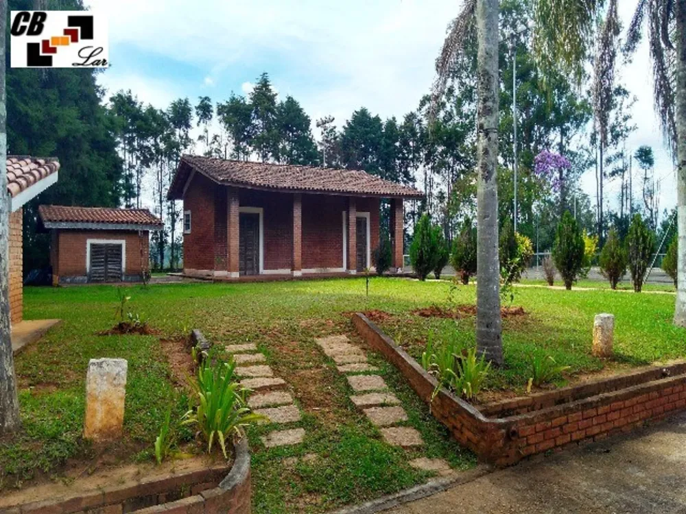 Chácara, 5 quartos, 5000 m² - Foto 1
