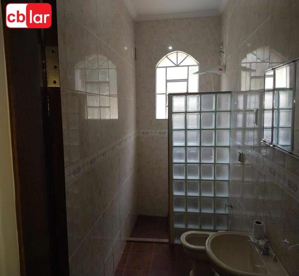 Chácara, 3 quartos, 1541 m² - Foto 1