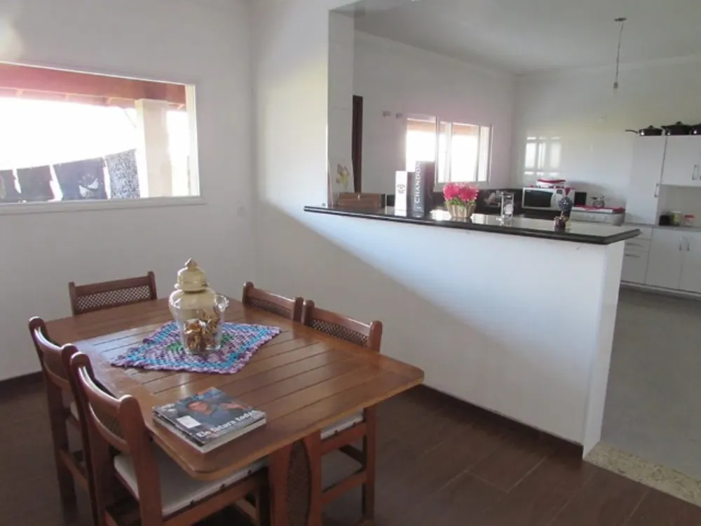 Chácara, 3 quartos, 4250 m² - Foto 2