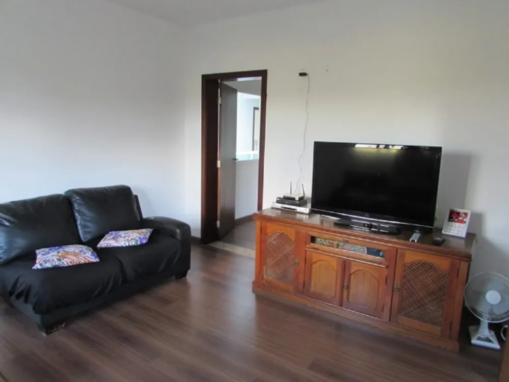 Chácara, 3 quartos, 4250 m² - Foto 7