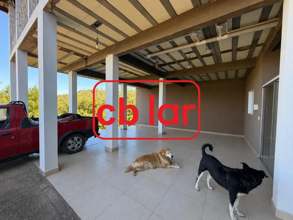 Chácara, 3 quartos, 1890 m² - Foto 1
