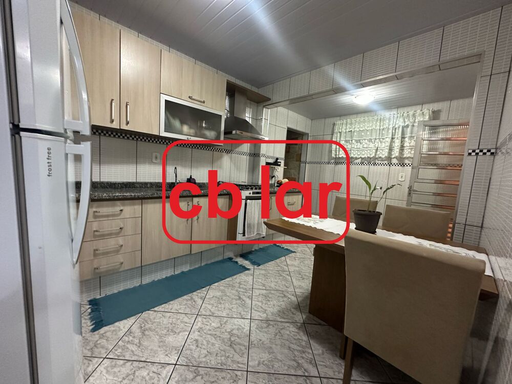 Casa à venda com 3 quartos, 125m² - Foto 1