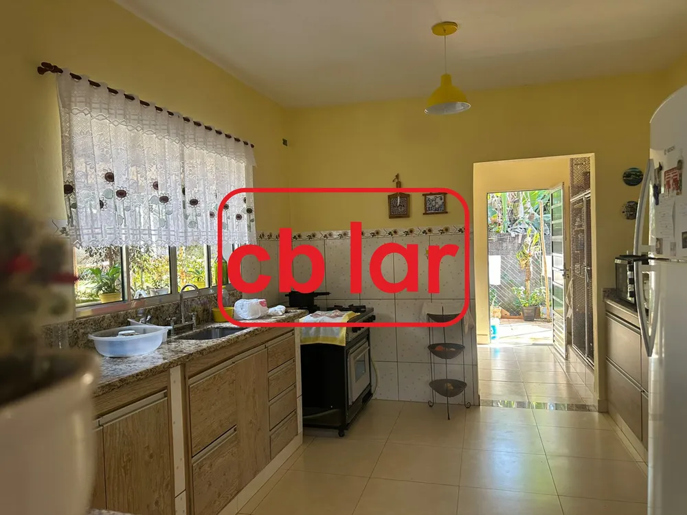 Chácara, 4 quartos, 1650 m² - Foto 1