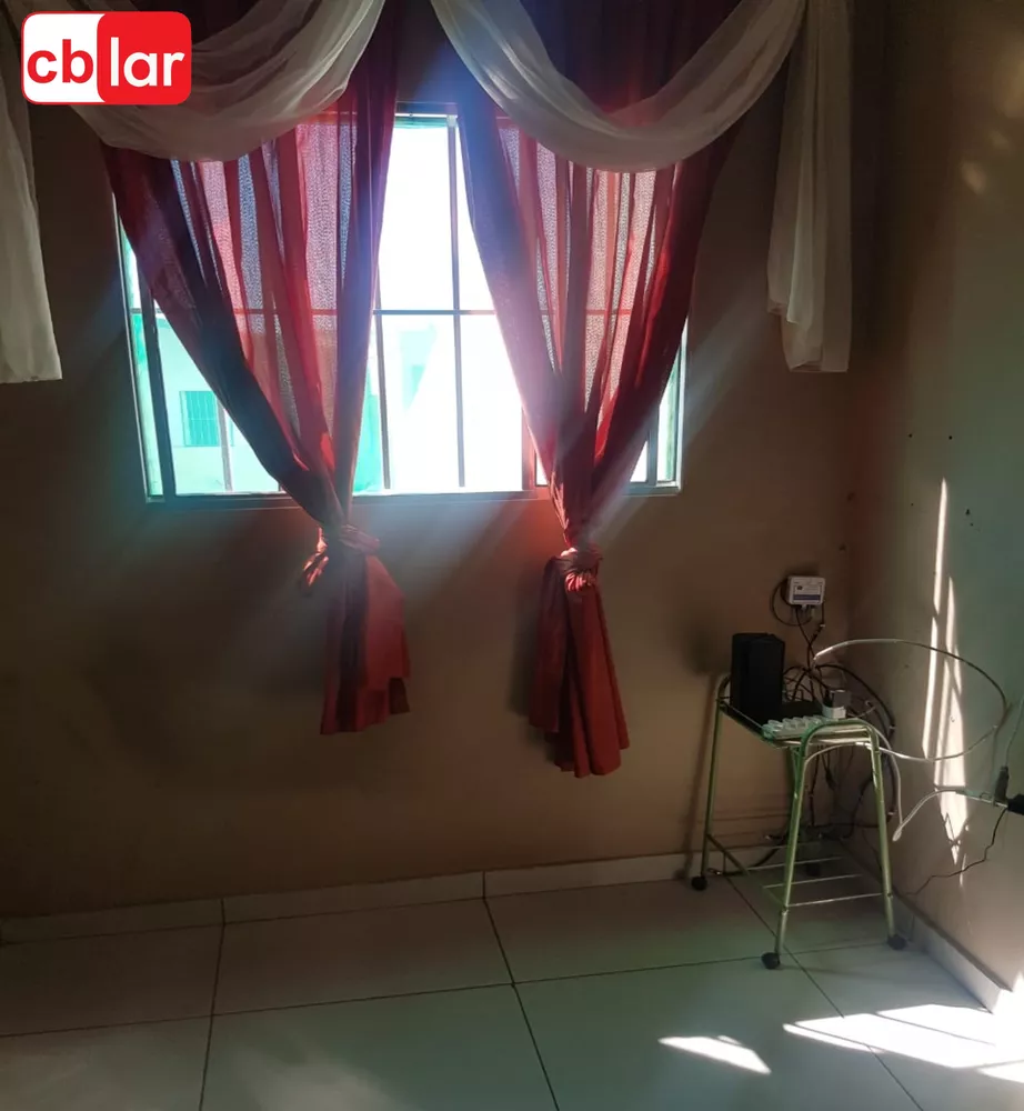 Casa à venda com 3 quartos, 250m² - Foto 3