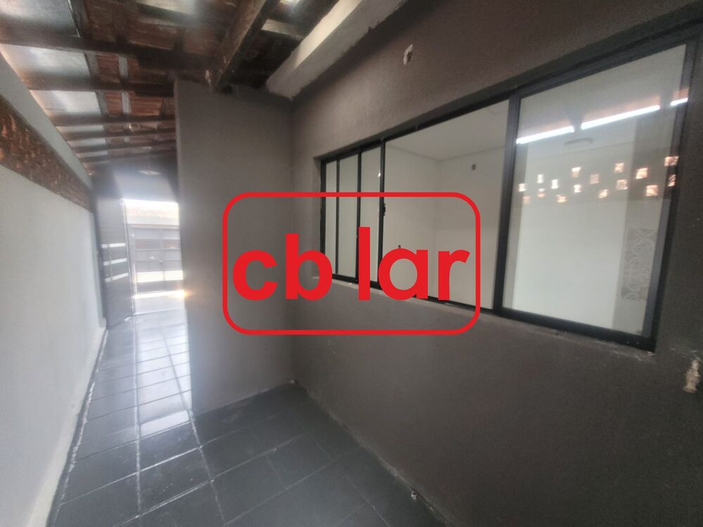 Casa à venda com 2 quartos, 125m² - Foto 4
