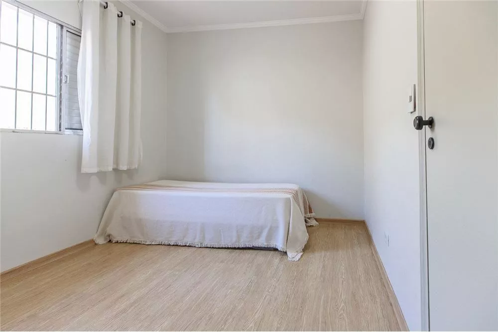 Casa de Condomínio à venda com 3 quartos, 260m² - Foto 2