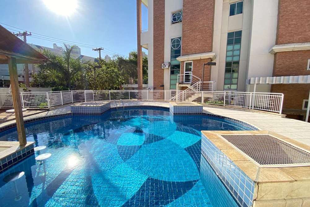 Apartamento à venda com 2 quartos, 136m² - Foto 7