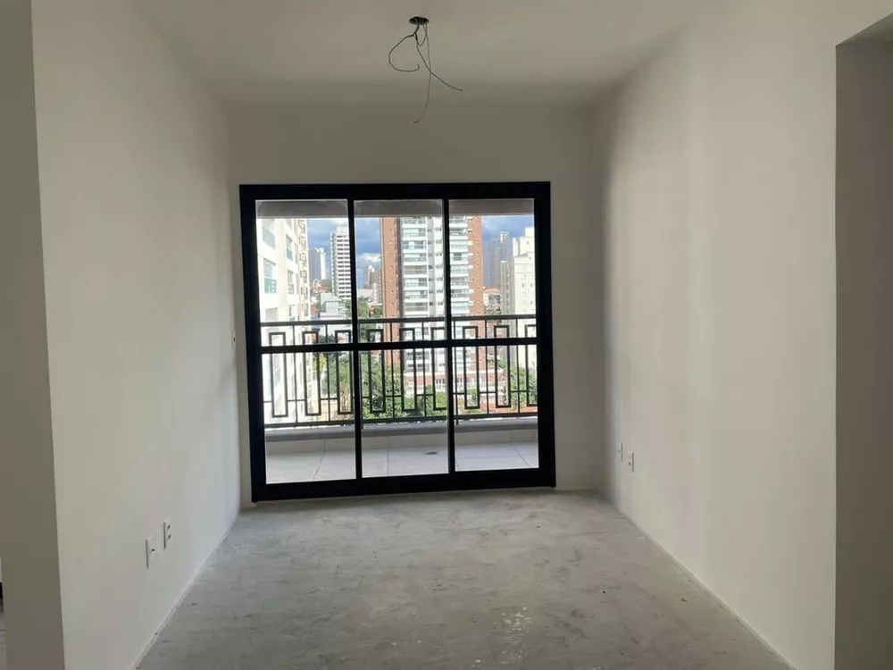 Apartamento à venda com 2 quartos, 69m² - Foto 4