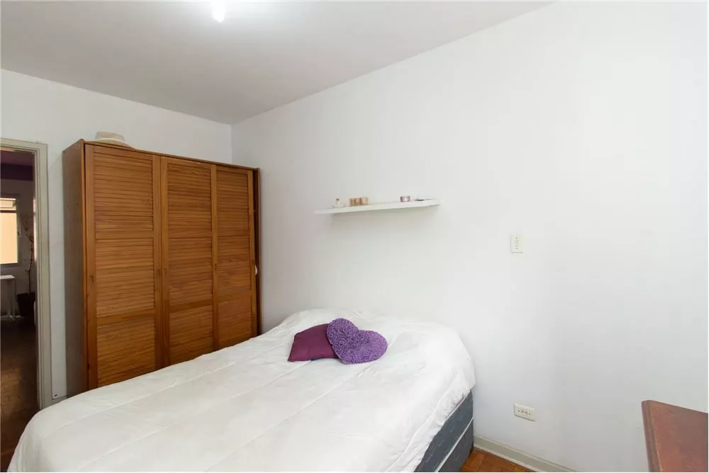 Apartamento à venda com 1 quarto, 43m² - Foto 2