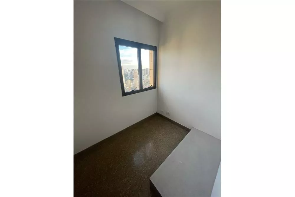 Apartamento à venda com 4 quartos, 489m² - Foto 4