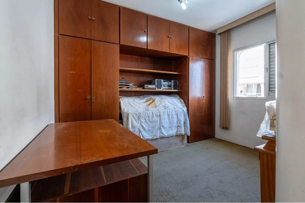 Apartamento à venda com 3 quartos, 95m² - Foto 1