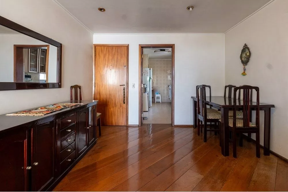 Apartamento à venda com 3 quartos, 95m² - Foto 4